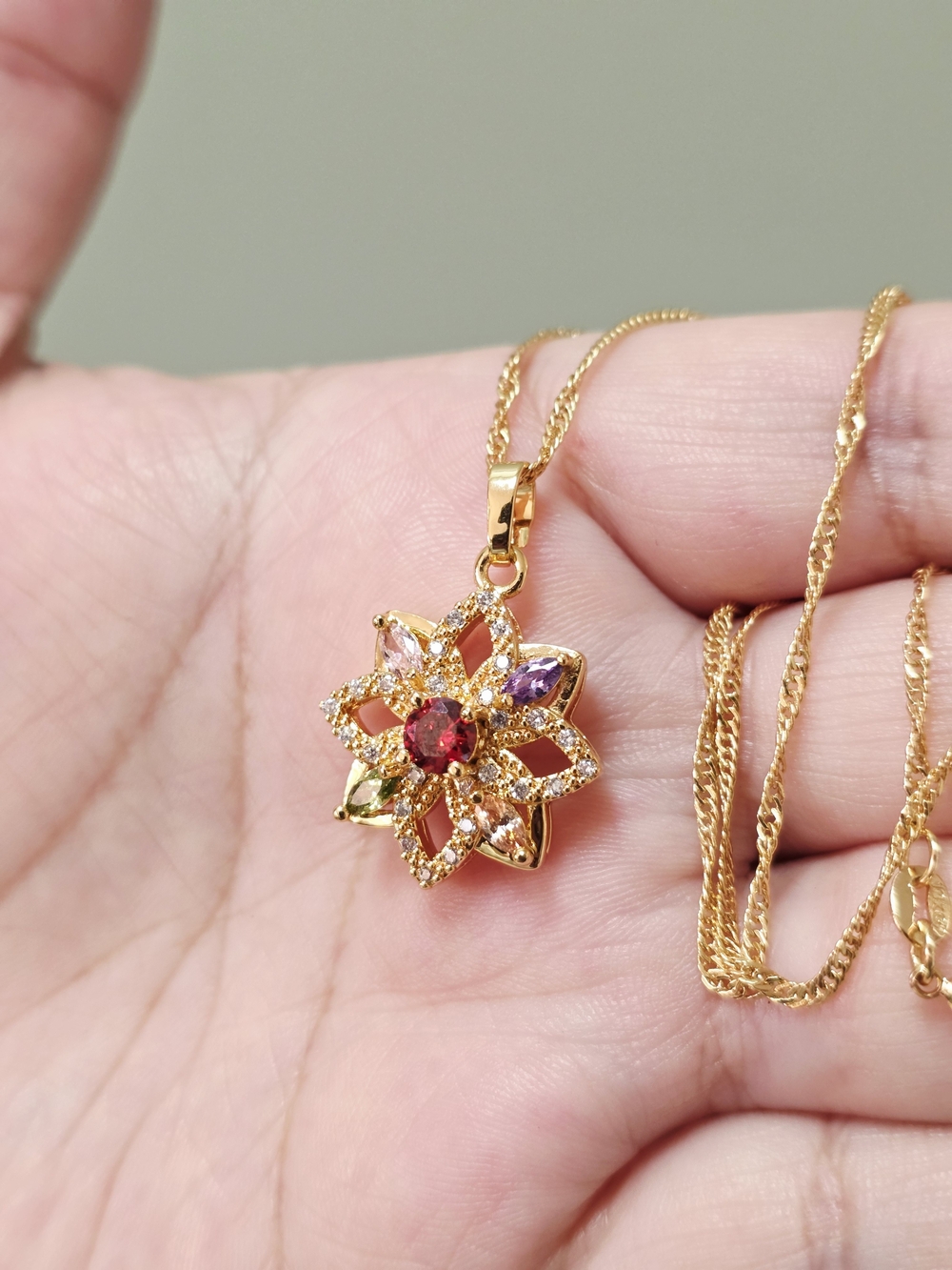 14k Gold Plated Flower Multi-Gem Pendant Necklace - Gold